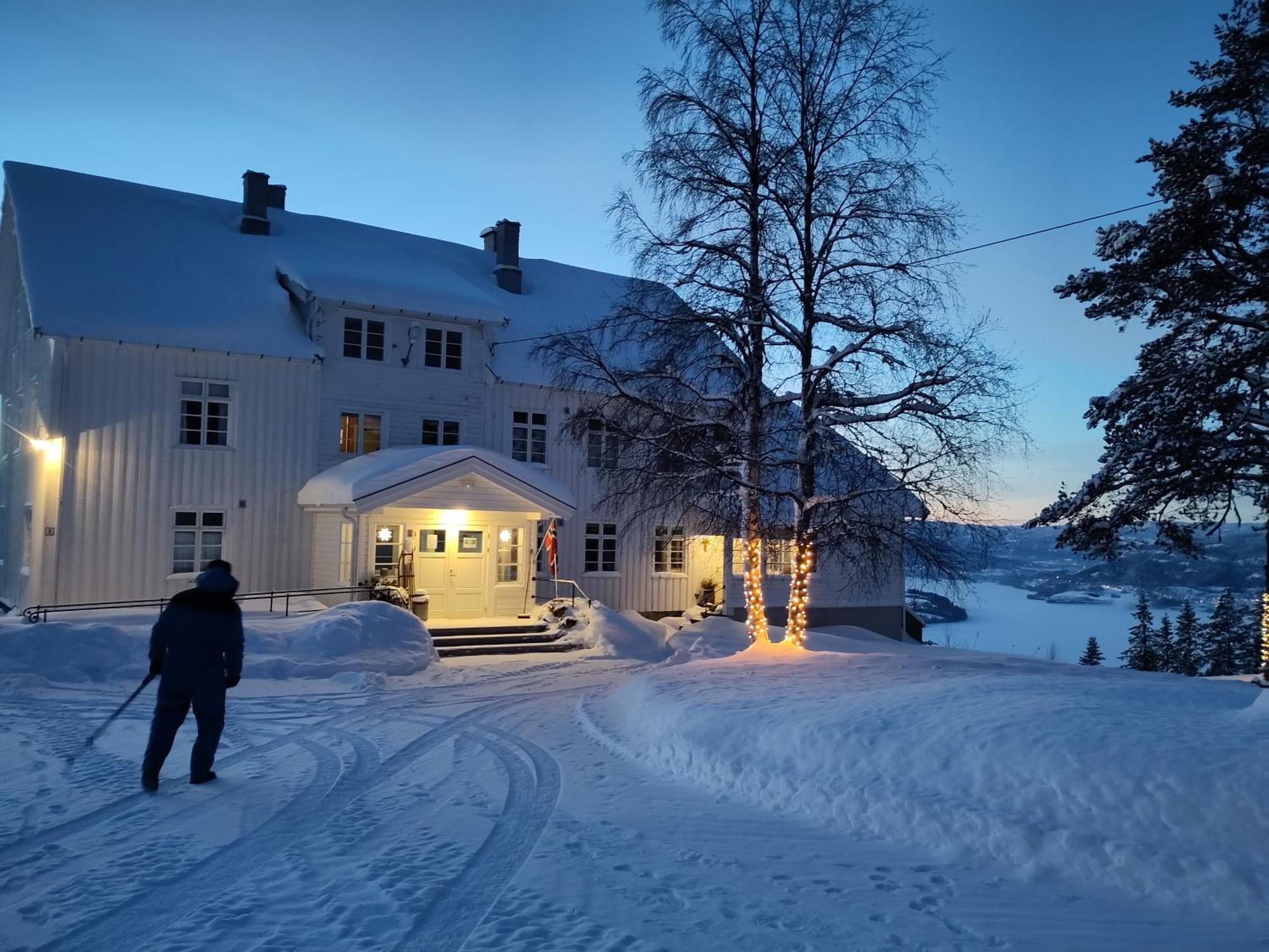 Granum Gard Hotel Fluberg Exterior photo