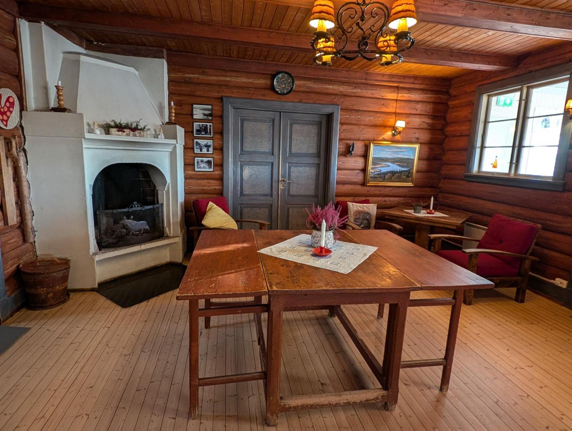Granum Gard Hotel Fluberg Exterior photo